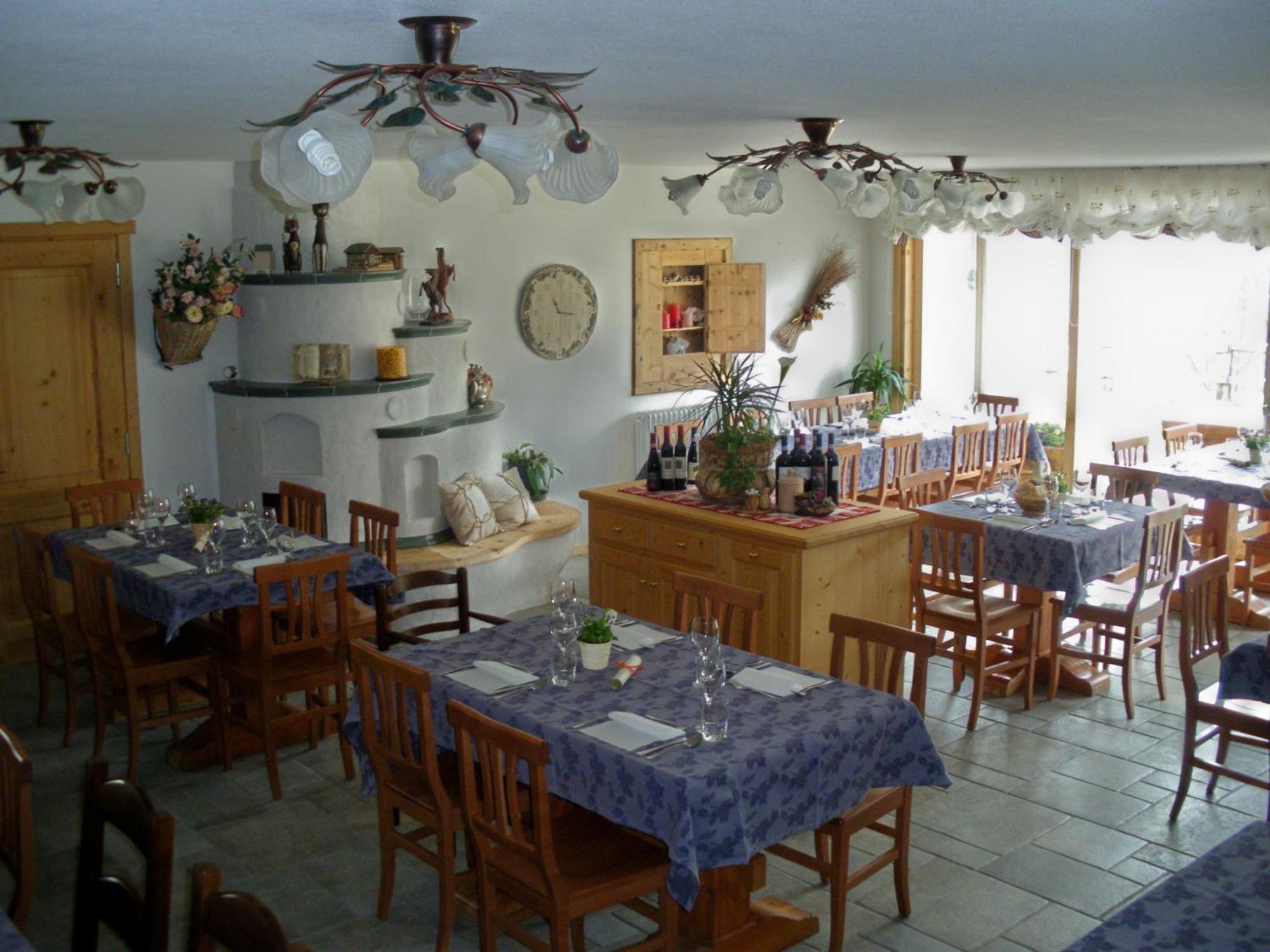 Agriturismo Raethia Isolaccia Exterior photo